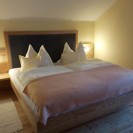 Appartement Zweikofelblick Jenig Esterno foto