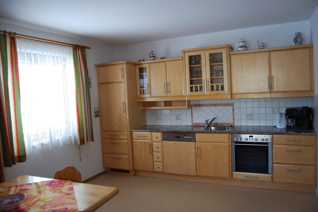 Appartement Zweikofelblick Jenig Esterno foto