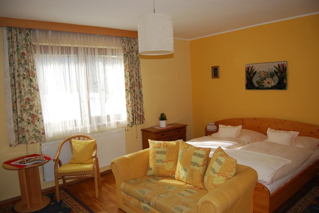 Appartement Zweikofelblick Jenig Esterno foto
