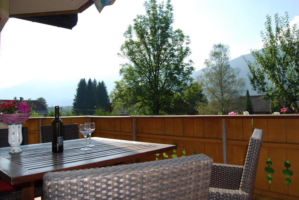 Appartement Zweikofelblick Jenig Esterno foto